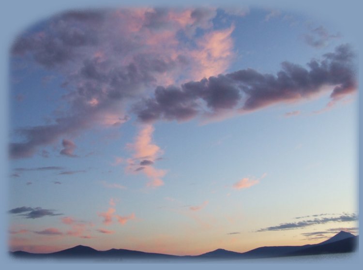 inspirational writings, spiritual inspiration, thoughts for the day, poetry, prose, stories: higher self, personal growth, spiritual encounters, out of body experiences and white light experiences, from Brad Kalita, founder of gathering light ... a retreat located near crater lake national park in southern oregon.