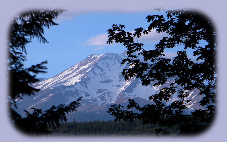 inspirational writings, spiritual inspiration, thoughts for the day, poetry, prose, stories: higher self, personal growth, spiritual encounters, out of body experiences and white light experiences, from Brad Kalita, founder of gathering light ... a retreat located near crater lake national park in southern oregon.